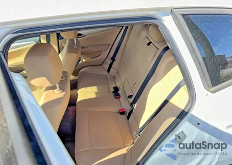 2015 BMW X1 Sdrive28I z USA, uszkodzony, nr VIN WBAVM1C5XFVW57534